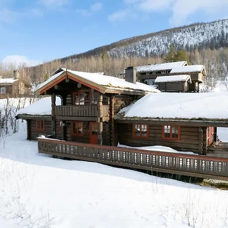 Luxury Log Cabing, Cross-country Ski-in Out, Familiy Getaway In Great Location 4*